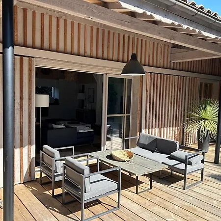 Cap Ferret 44 Hectare Ref 226 *